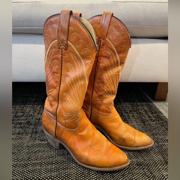 Shoes - Vintage Made-In-Texas Cowboy Boots